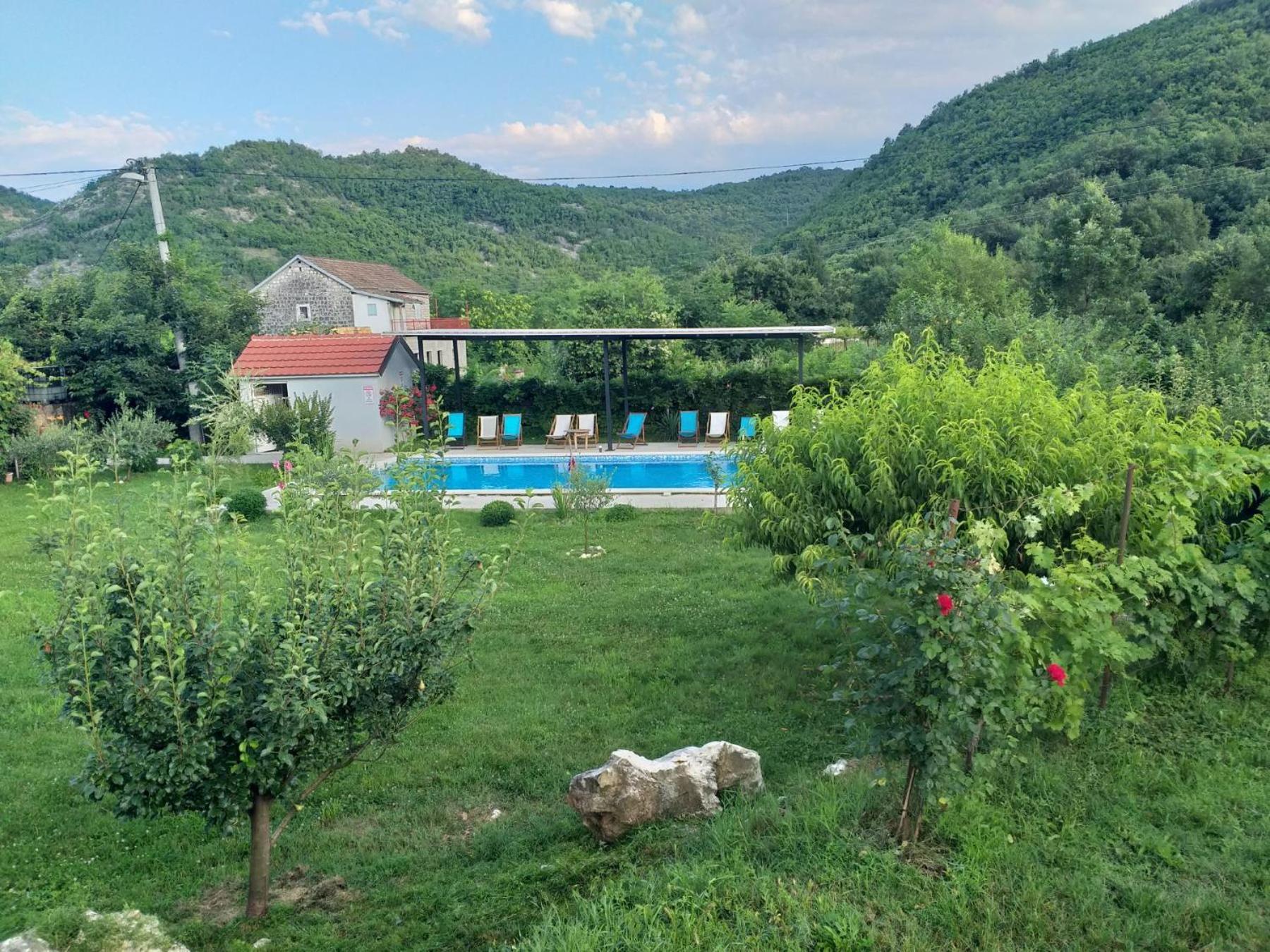 Rustic Village House 4 Rijeka Crnojevića Kültér fotó